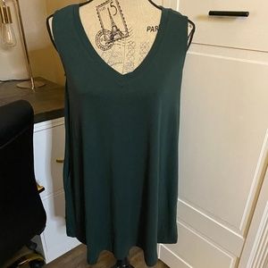 Zenana Size M Tunic Tank